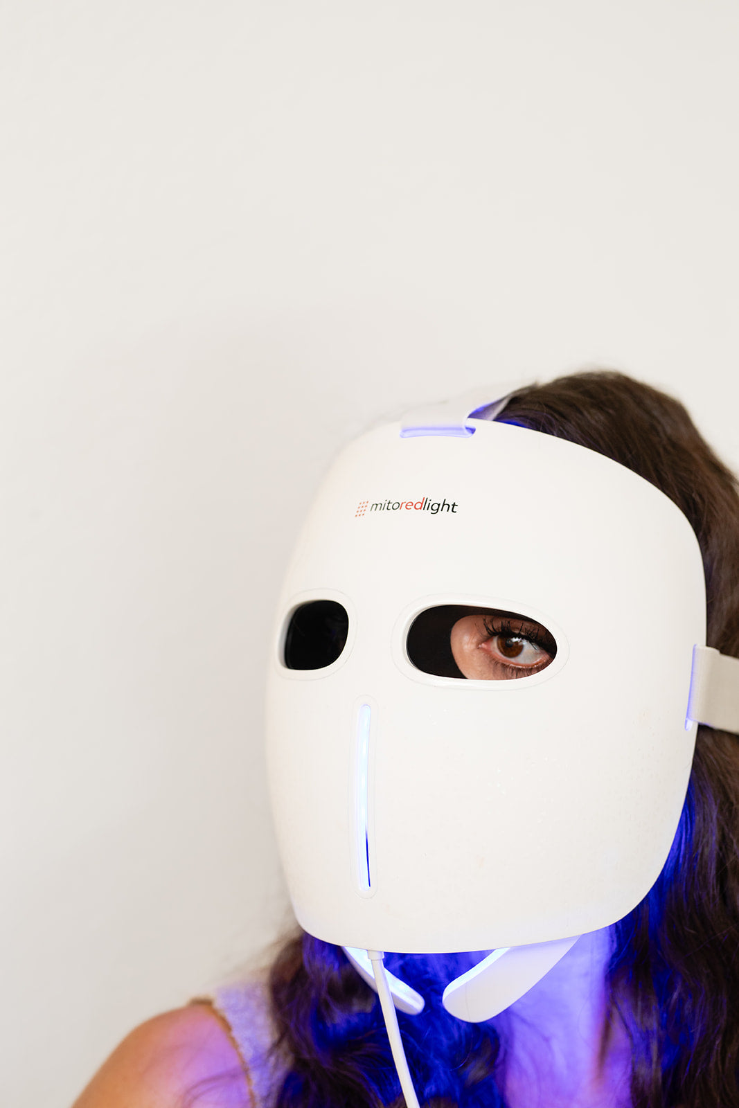 Clinical vs. At-Home Blue Light Therapy: Making the Right Choice