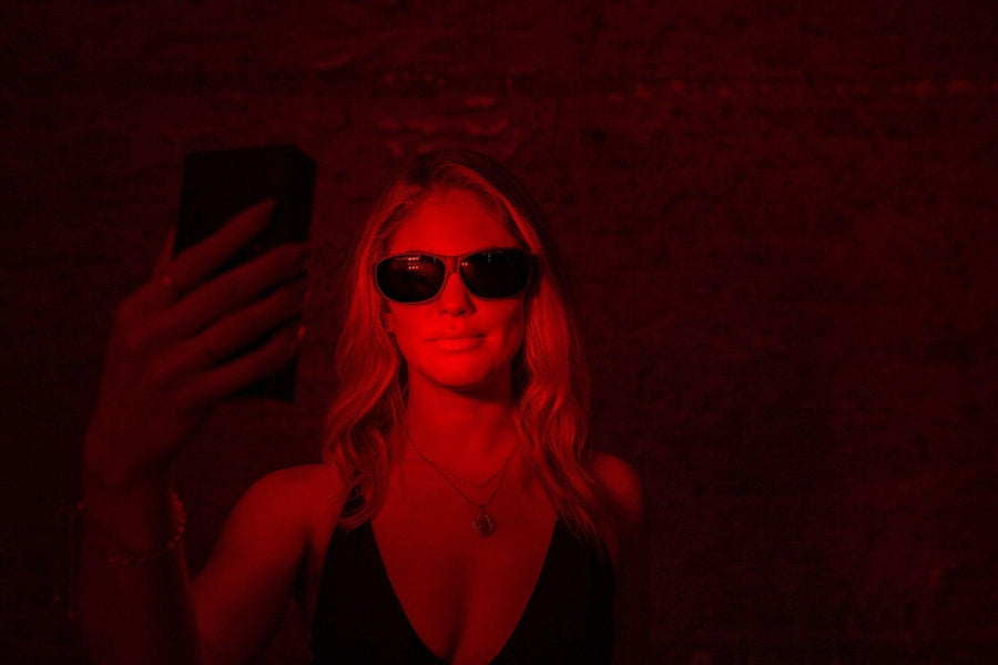 Red Light Therapy for Hyperpigmentation: Can it Help? - Mito Red Light