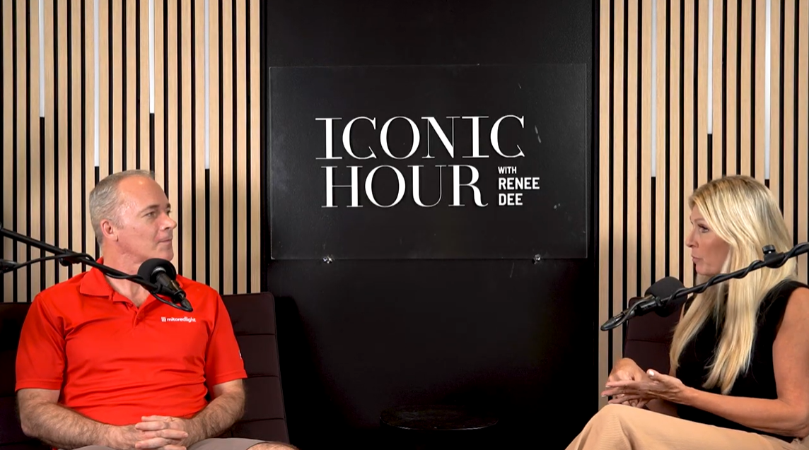 Lighting Up Longevity: Red Light Therapy Explained with Mito Red Light